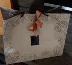 Sacola De Papel Para Presente, M 25X16X21 - Kraft - 10un - Imagem 2
