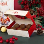 Caixa para 6 Doces, Com visor e berço, Vila Noel - 10un - Imagem 2