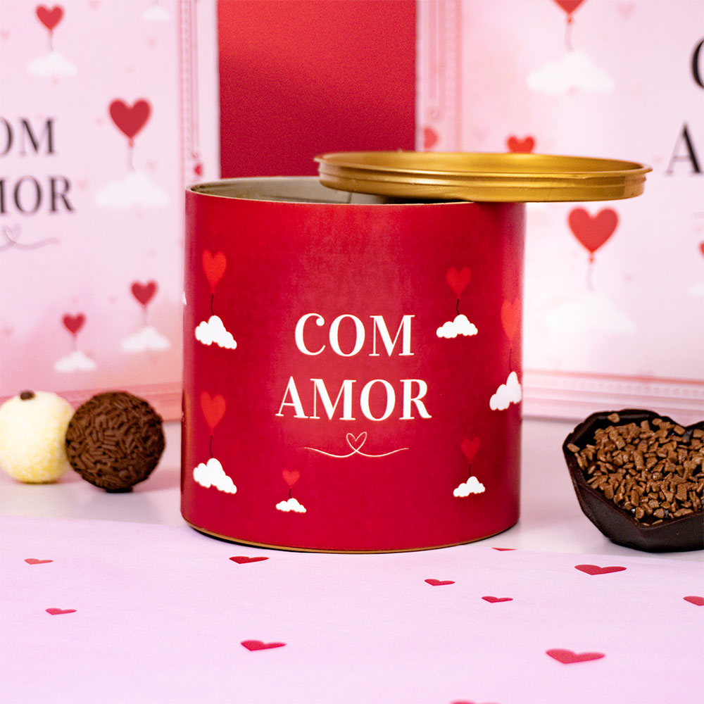 089d09df4e44dd01a14dcadf7d68ddf6.jpg Tubolata com tampa 10x10cm, COM AMOR - Unitário - Imagem 1