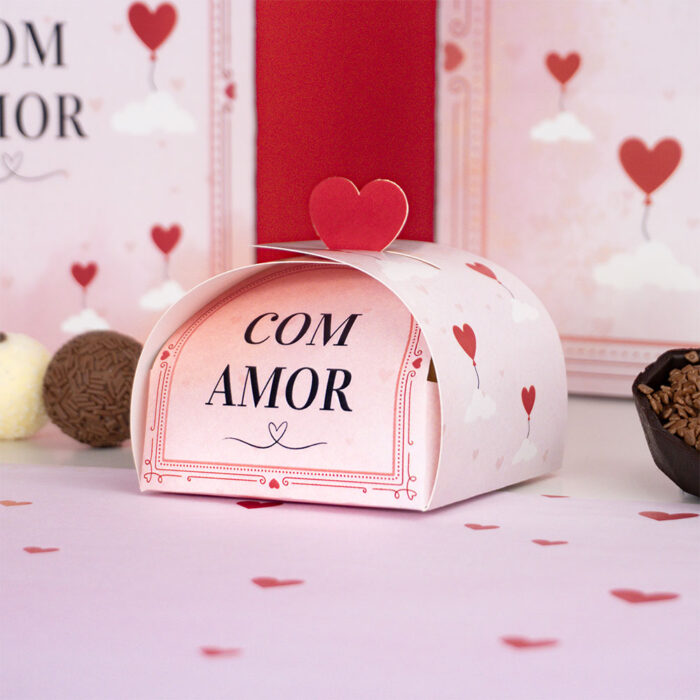 4906bdff0a691791d0d19c374e092d06.jpg Caixa para Doces, COM AMOR - 10un - Imagem 1